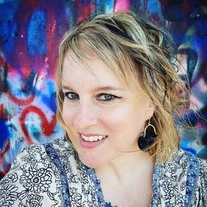 Meet your Posher, Roseann